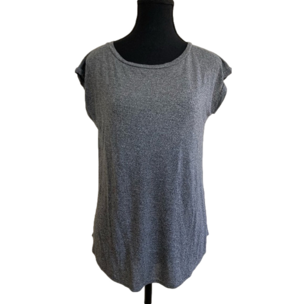 ARITZIA Babaton Heather gray open back t-shirt. Size S